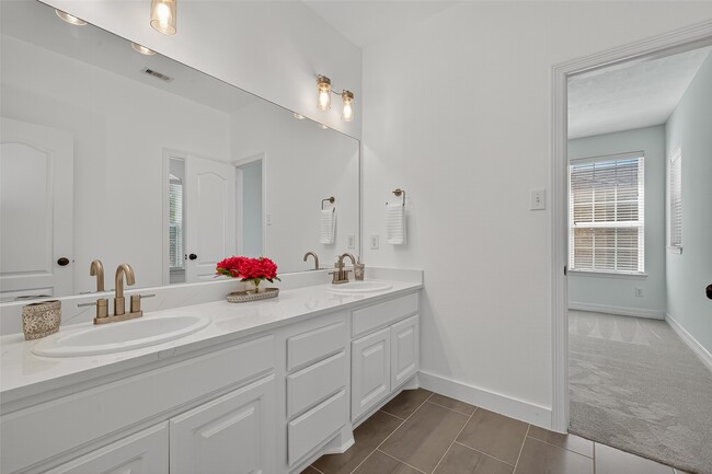 Building Photo - 27510 Villa Mountain Ct