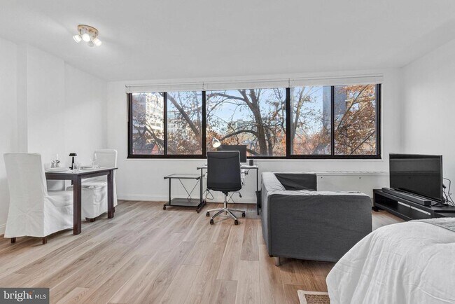 Building Photo - 2201 L St NW