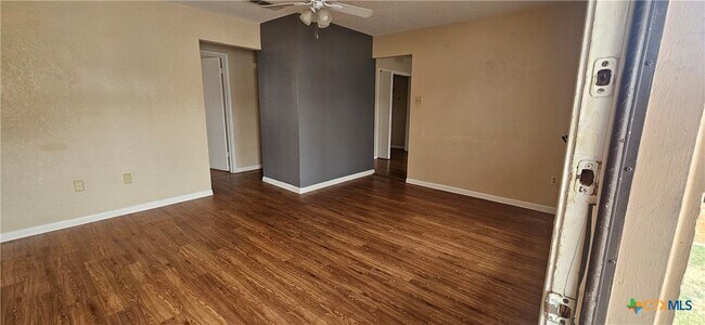 Building Photo - 306 Erby Ave