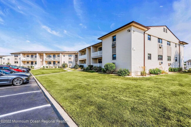 Building Photo - 113 Wharfside Dr