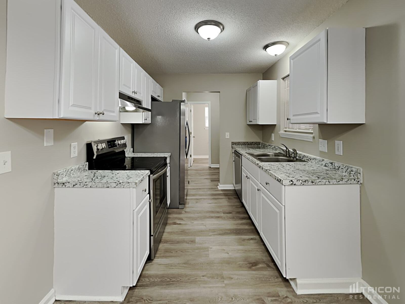 Building Photo - 104 Kells Dr