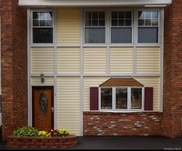 Building Photo - 56 Coolidge St