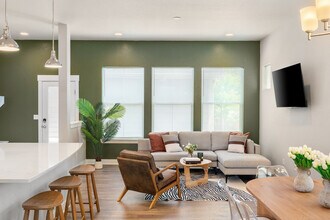 Building Photo - 9912 E 61st Ave