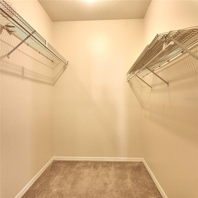 Building Photo - 946 Berwick Dr