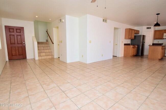 Building Photo - 2926 N Cardell Cir