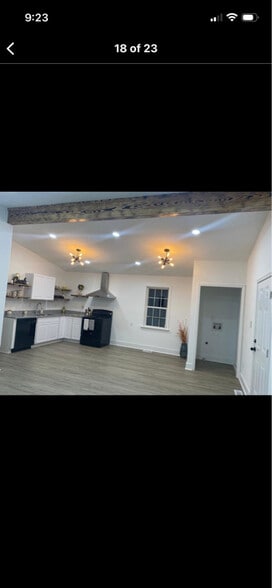 Building Photo - 203 Mill Creek Rd