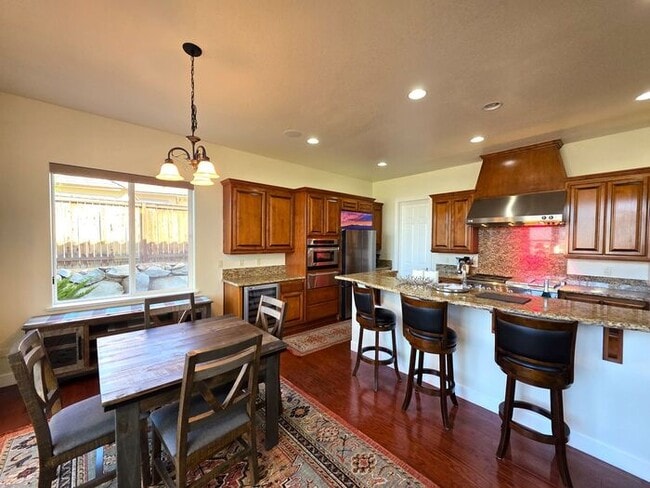 Building Photo - First Month Free – Executive Somersett Home Offered Furnished or Unfurnished with Panoramic Views...