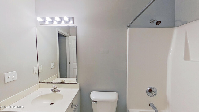 Building Photo - 4156 Sunglow Dr