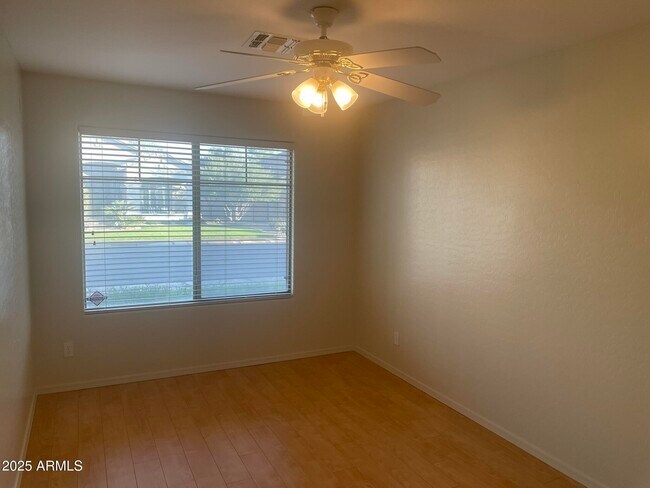 Building Photo - 2165 W Olive Way