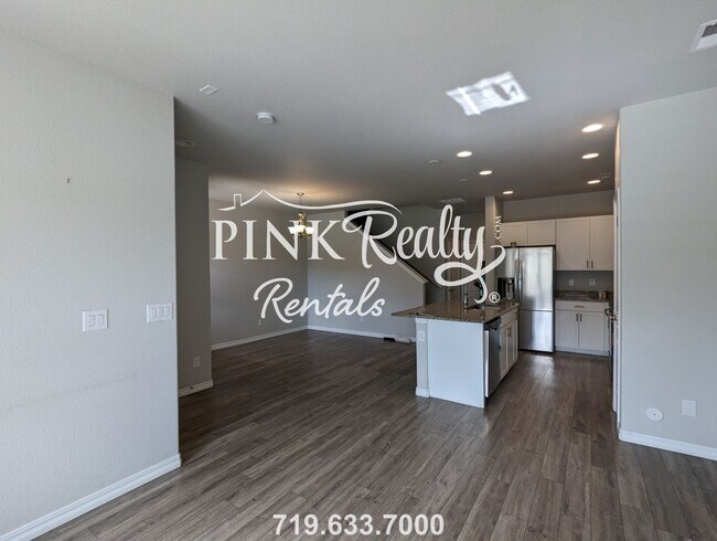 Building Photo - 19 N Raven Mine Dr