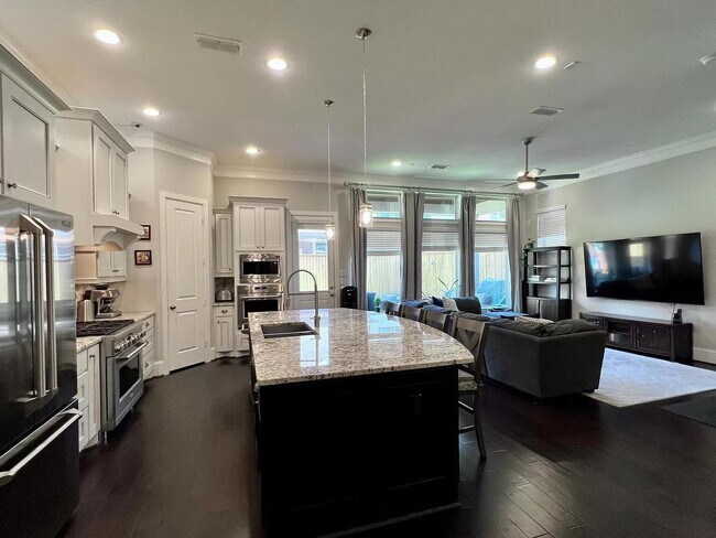 Building Photo - 8608 Costmary Ln