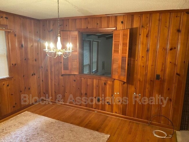 Building Photo - 12513 Norwood Rd