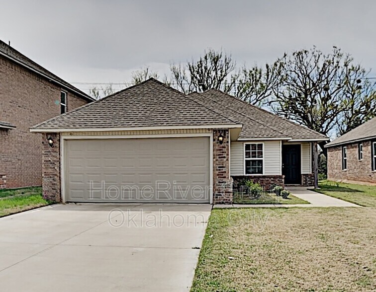 Primary Photo - 9304 NW 70th St