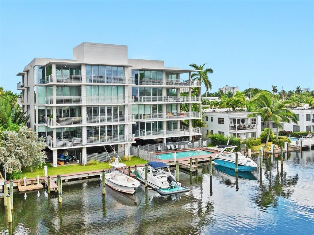 Building Photo - 133 Isle of Venice Dr