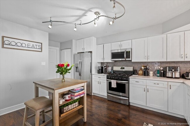 Building Photo - 6352 Orchard Dr