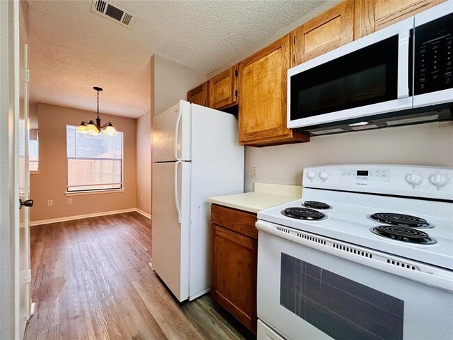 Building Photo - 8900 Schick Rd