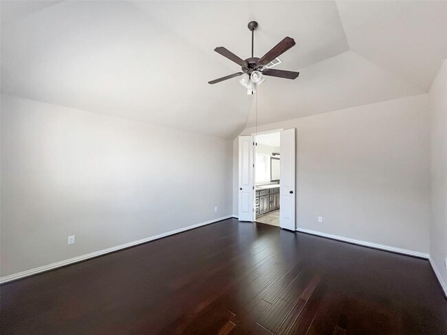 Building Photo - 3018 Diego Dr