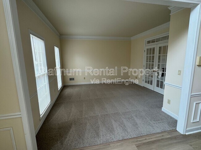 Building Photo - 11670 Dunhill Pl Dr
