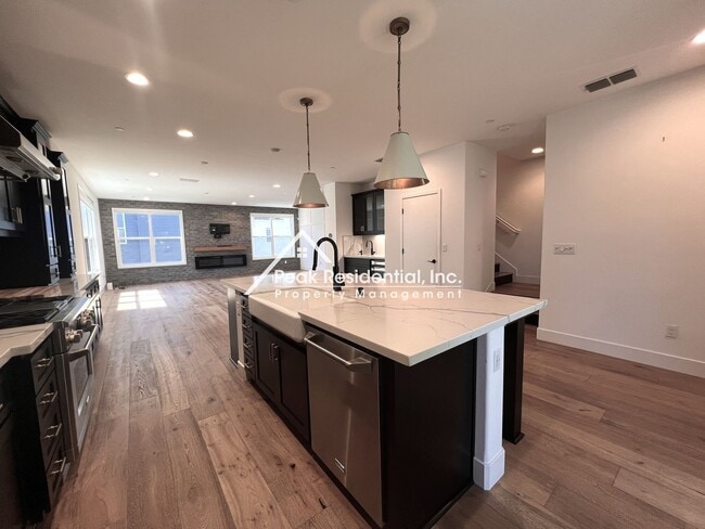Building Photo - Elevated Luxury Living in This Updated 3BD/3.5BA Downtown Home with Private Rooftop