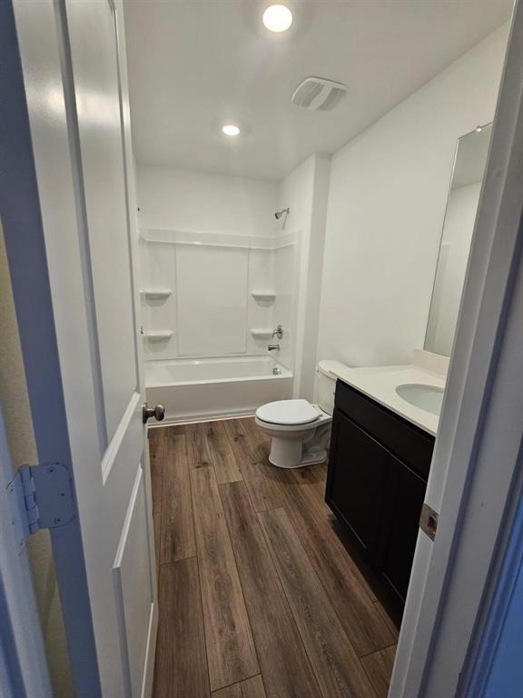 Building Photo - 510 Sunray Dr