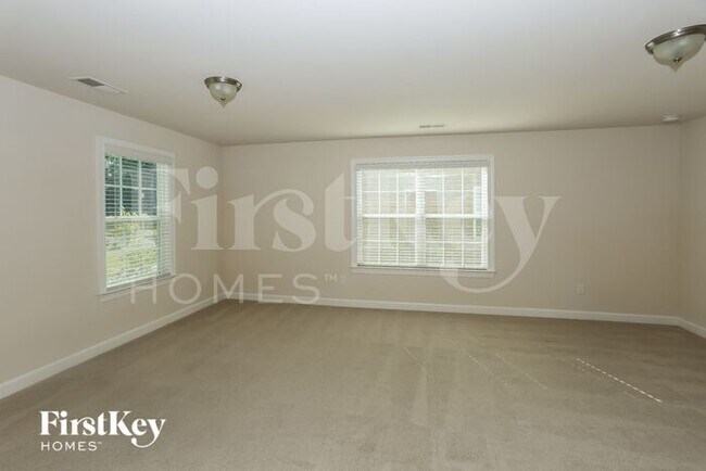 Building Photo - 9863 Travertine Trail