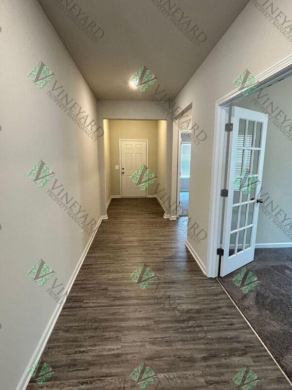 Building Photo - 103 Juliette Ct