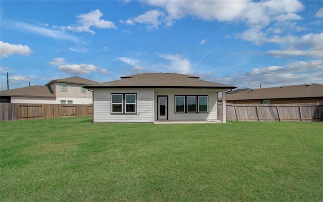 Building Photo - 14506 Rain Tree Dr