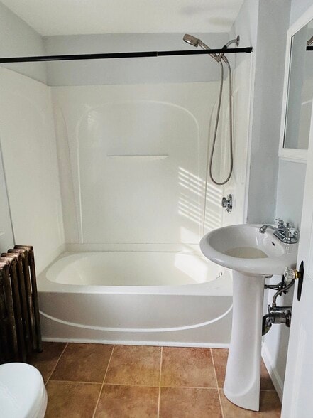 First bathroom - 11 Gifford Dr