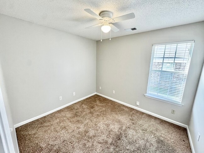 Building Photo - 10095 Nolton Cir