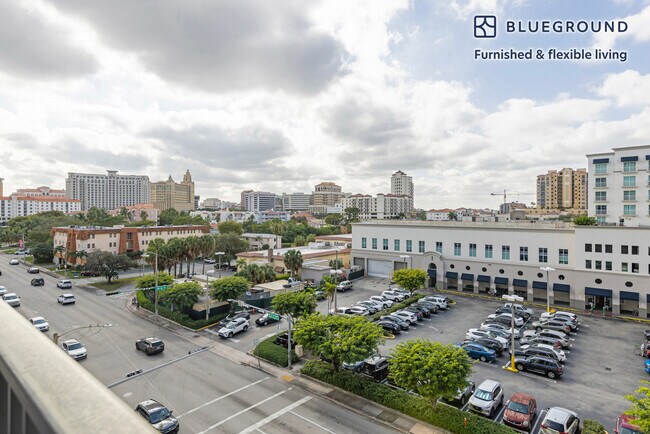 Building Photo - 1501 SW 37th Ave