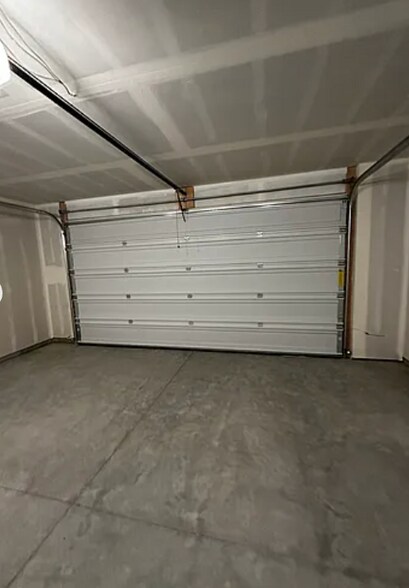Building Photo - 12984 S Spook Gulch Ct