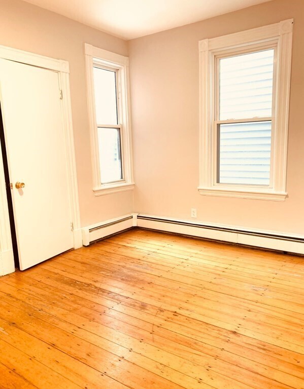 Building Photo - 1574 Tremont St