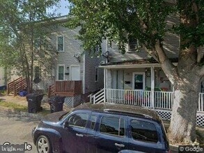 Building Photo - 26 E Pall Mall St