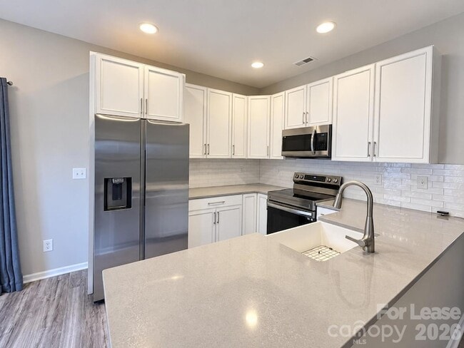 Building Photo - 12222 Royal Castle Ct