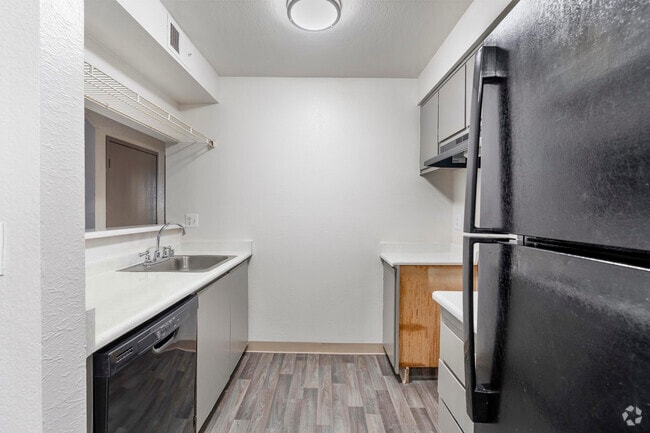 Interior Photo - Silver Spring