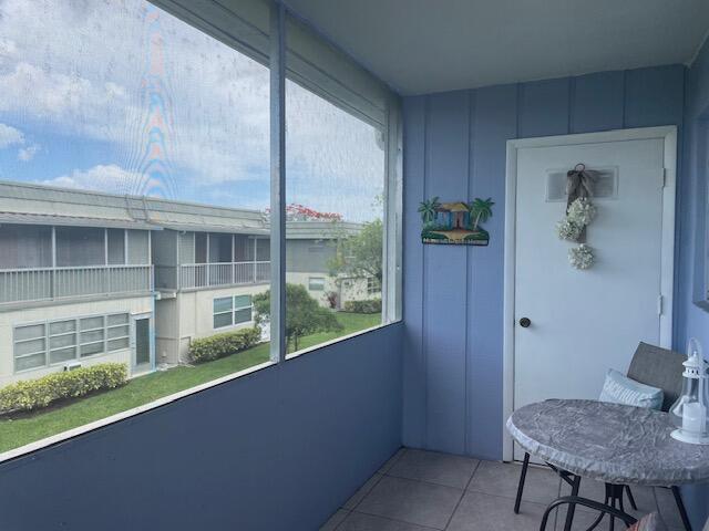 Building Photo - 137 Flanders C