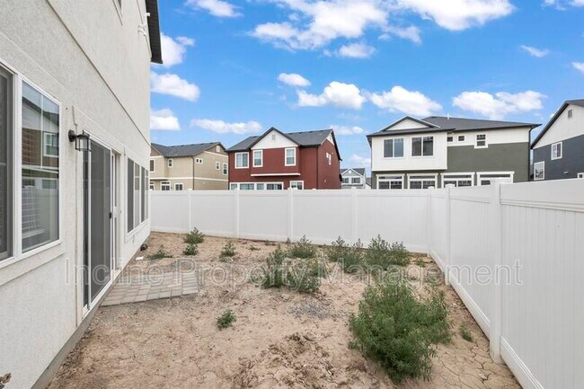 Building Photo - 97 E Polaris Dr