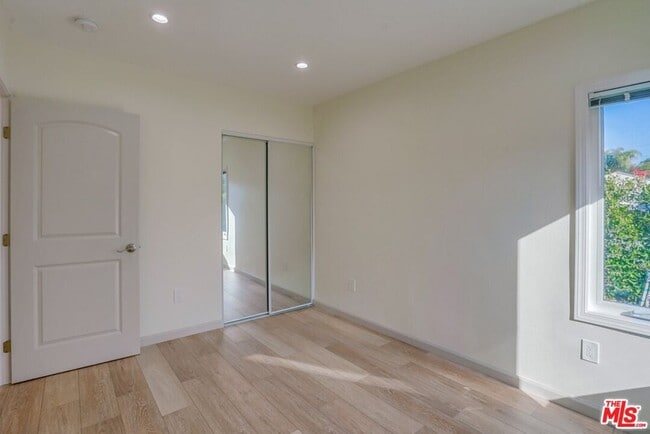 Building Photo - 4725 Sawtelle Blvd