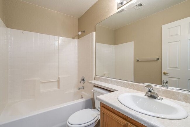 Building Photo - 3 BD 2 BTH SINGLE STORY FOR RENT IN GREEN VALLEY! * COMING SOON *