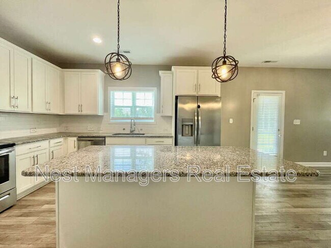 Building Photo - 356 Kensington Dr