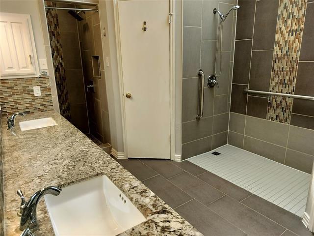 Building Photo - 2110 Teton Pl