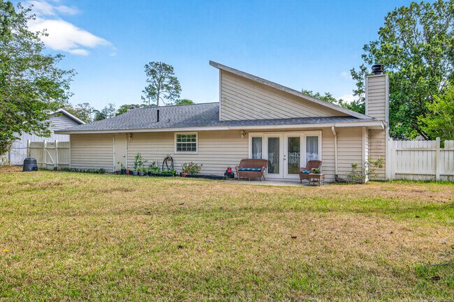 Building Photo - 4604 NW 44th Pl