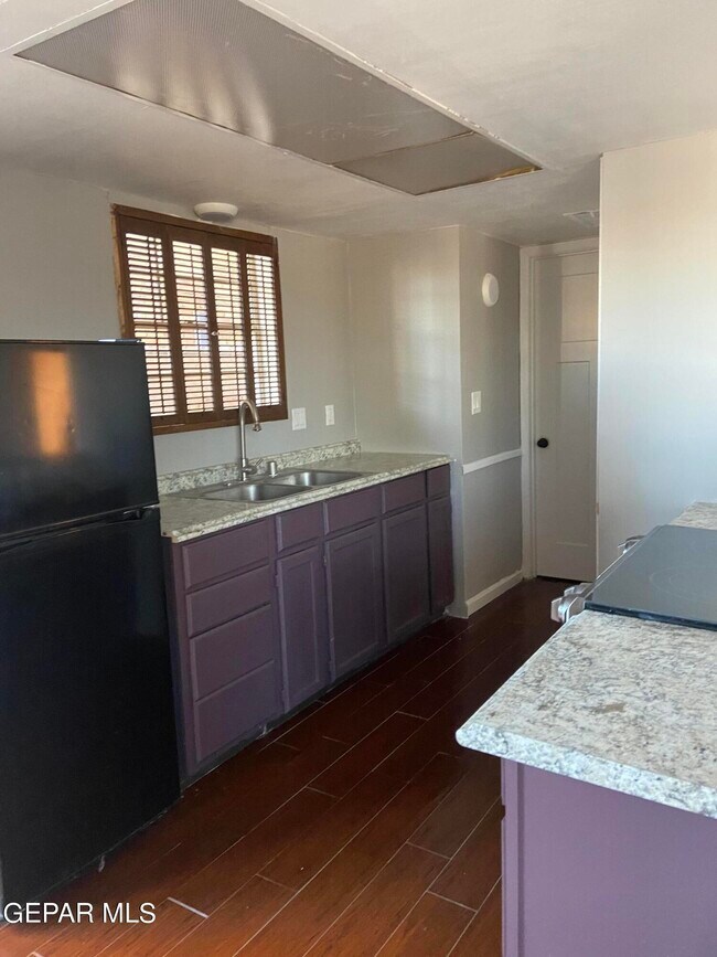 Building Photo - 10523 Gran Cima Ln