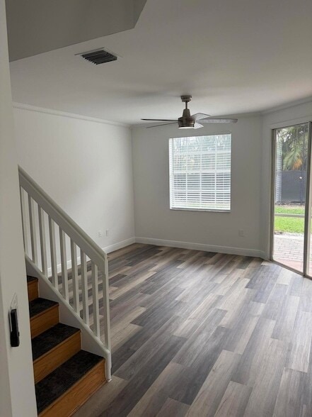 Building Photo - 20970 Vía Oleander