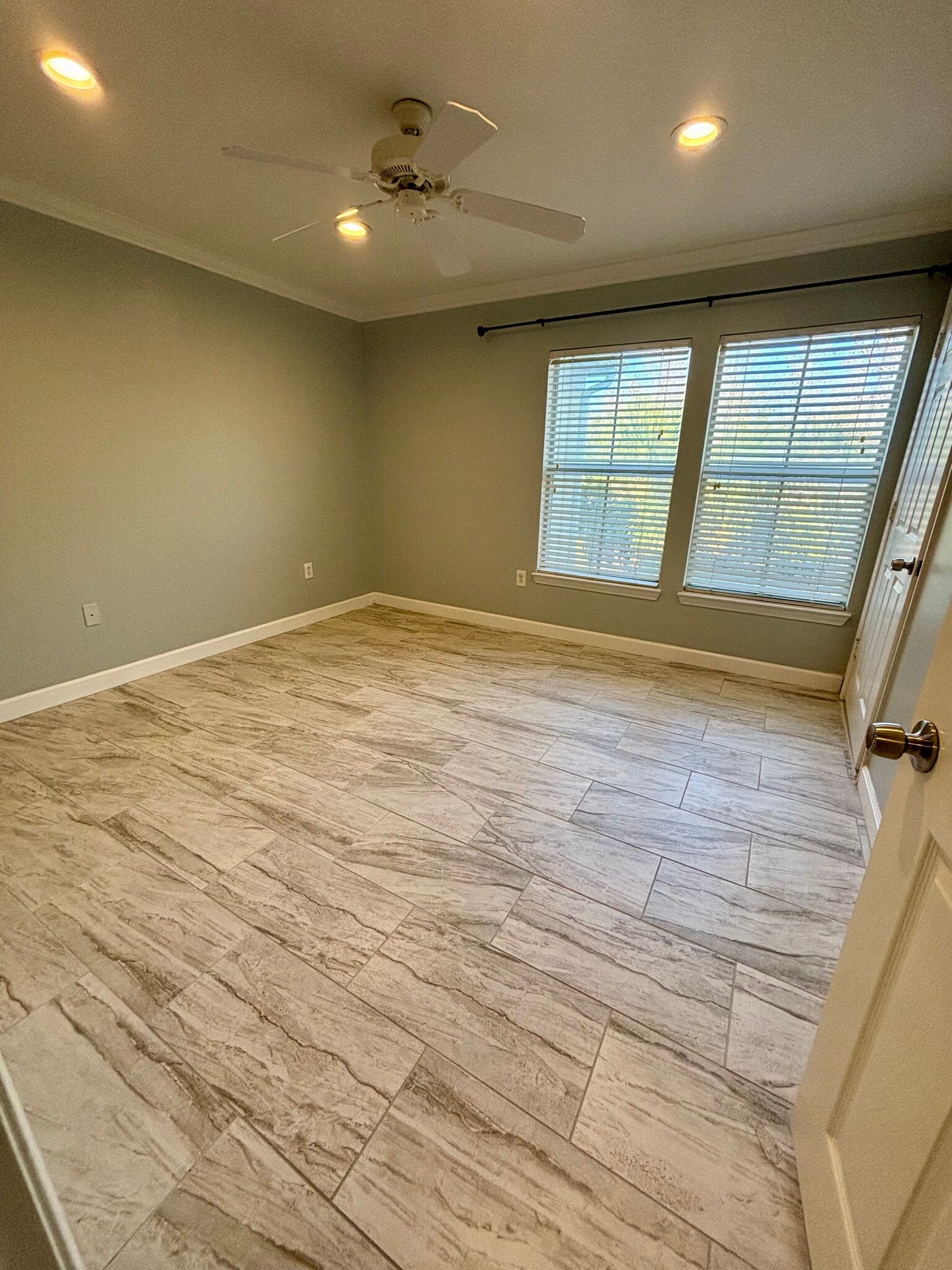 Building Photo - 18169 Sterling Gate Cir
