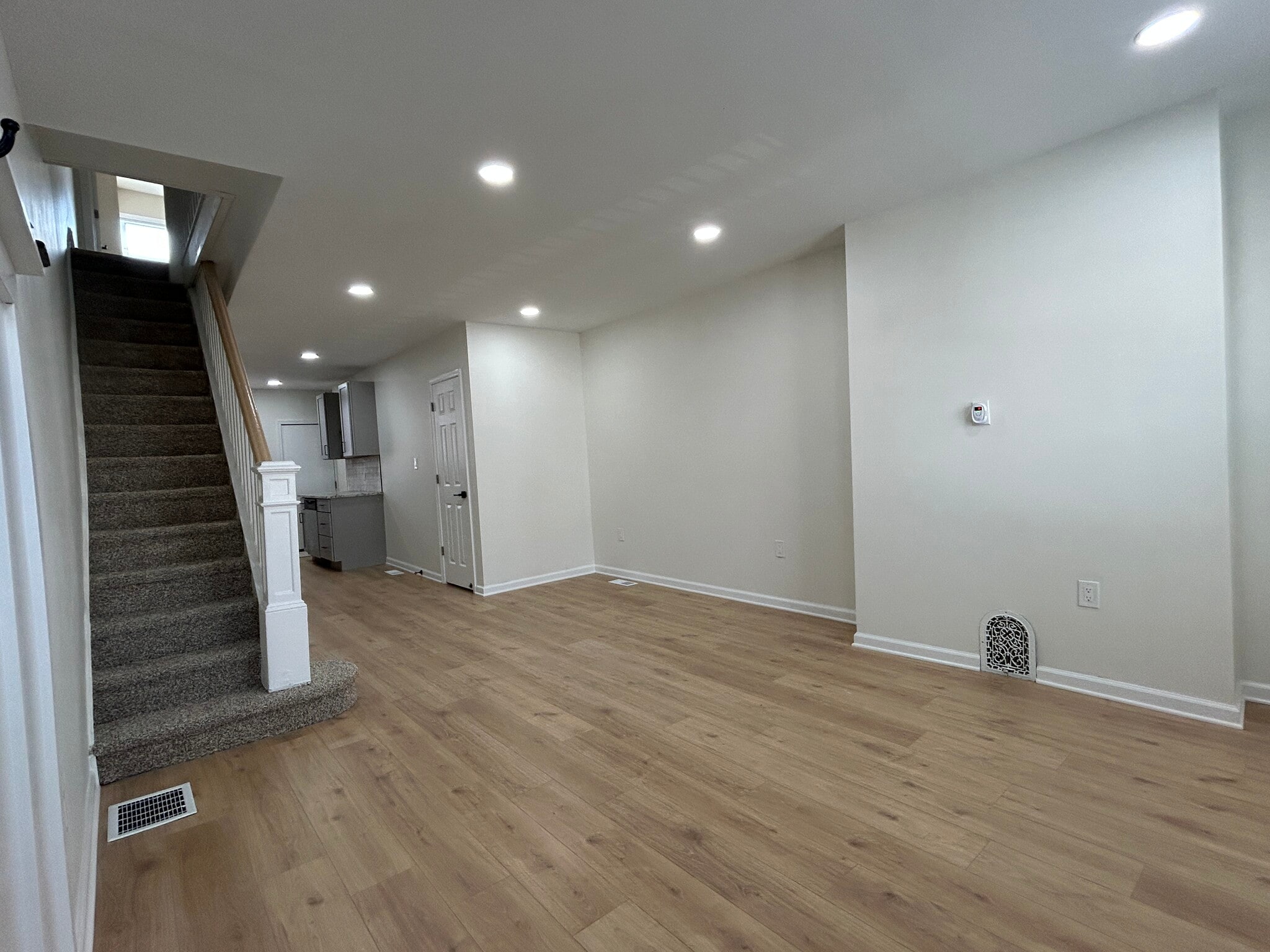 Building Photo - 2054 Mercy St