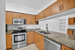 Building Photo - 6511 Emerald Dunes Dr