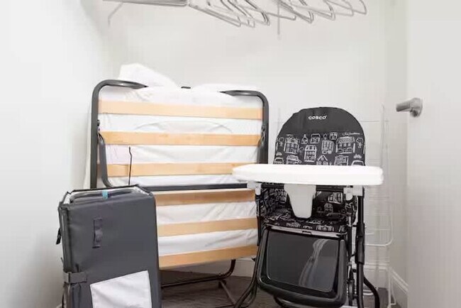 Building Photo - 99 Kneeland St