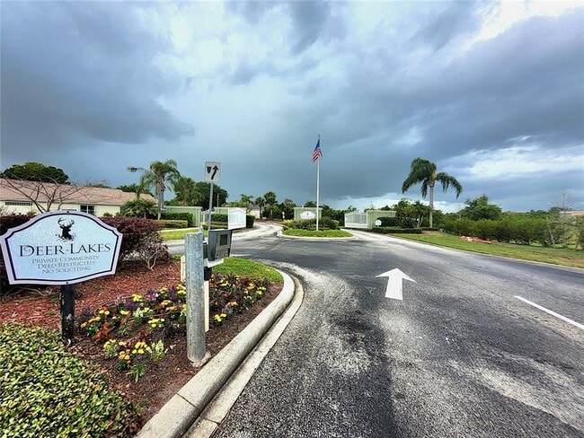 Building Photo - 5465 High Pasture Way