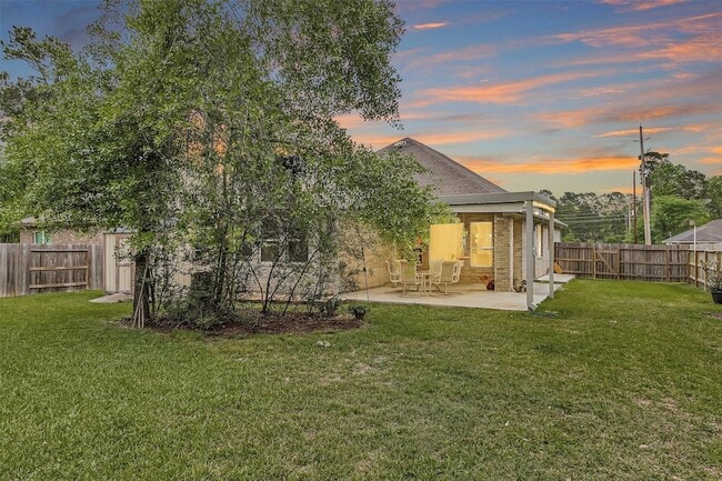 Building Photo - 29019 Pine Forest Dr